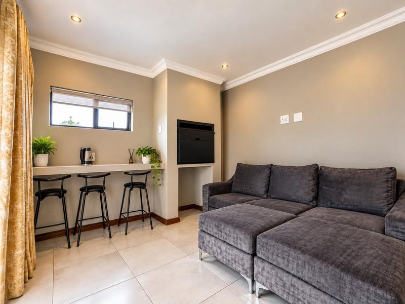 3 Bedroom Property for Sale in Gateway Manor North West